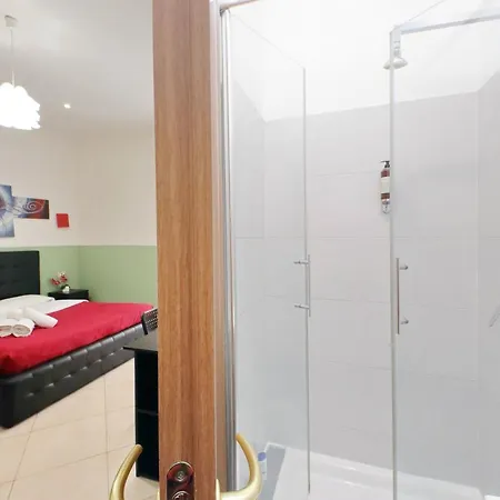 Konukevi Dandi Domus