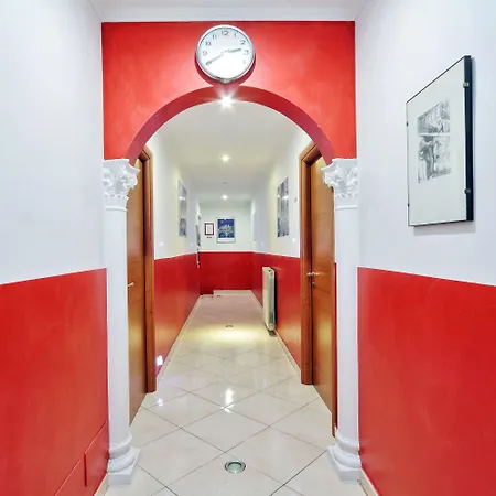 Konukevi Dandi Domus 3*