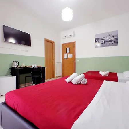 Dandi Domus Konukevi Roma