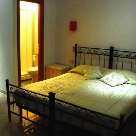 Dandi Domus Konukevi 3*