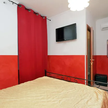 Dandi Domus 2* Rome