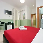 Dandi Domus 3* Roma